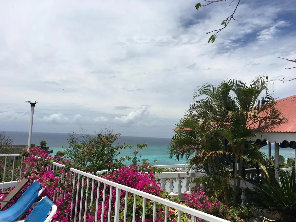 Beach Resort Apt-Africansymbol-In Front Of Doctor'S Cave Beach 몬테고 베이 0*,